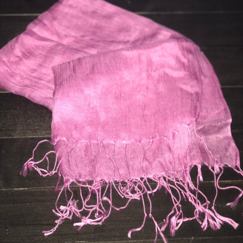 Remington pink scarf